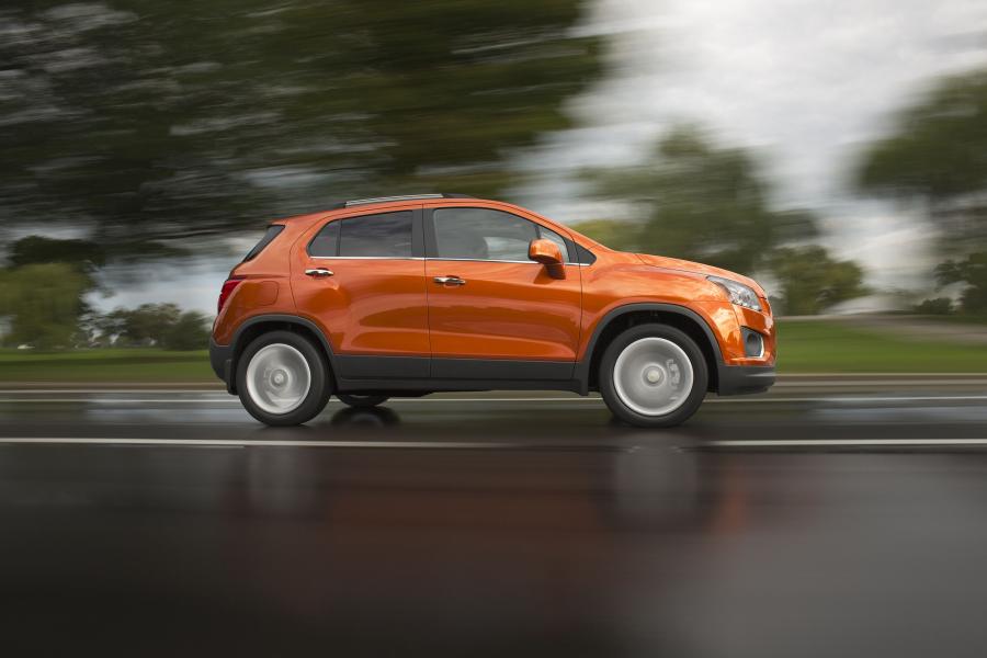  Chevrolet Trax 2015 года  (US) (фото 8 из 24)